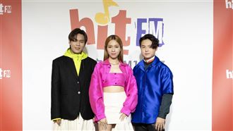 告五人開春曝喜訊　鼓手哲謙：我是主婚人