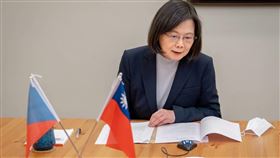 蔡總統與帕維爾通話（1）總統蔡英文30日與捷克總統當選人帕維爾（Petr Pavel）舉行電話會議。（總統府提供）中央社記者溫貴香傳真  112年1月30日