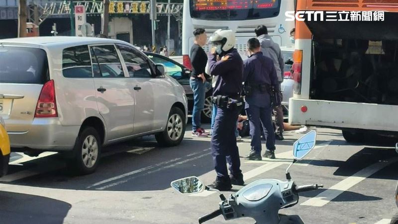 台中又開槍！　警火車站前壓制逮詐欺犯
