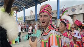 「國際交換生」賈斯汀熱愛狩獵原民文化。（圖／公視提供）　