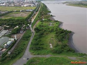 從高空視角來俯瞰林園人工重要濕地(地方級) (圖/營建署)