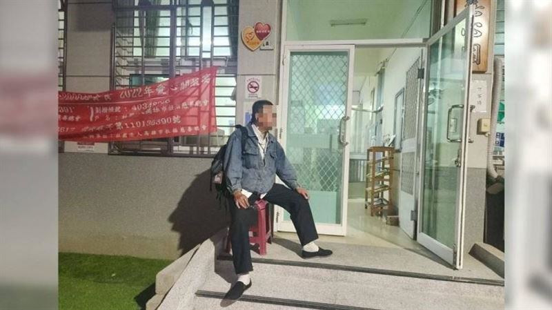 野人敗光遺產當浪人　他抽菸還要指定品牌