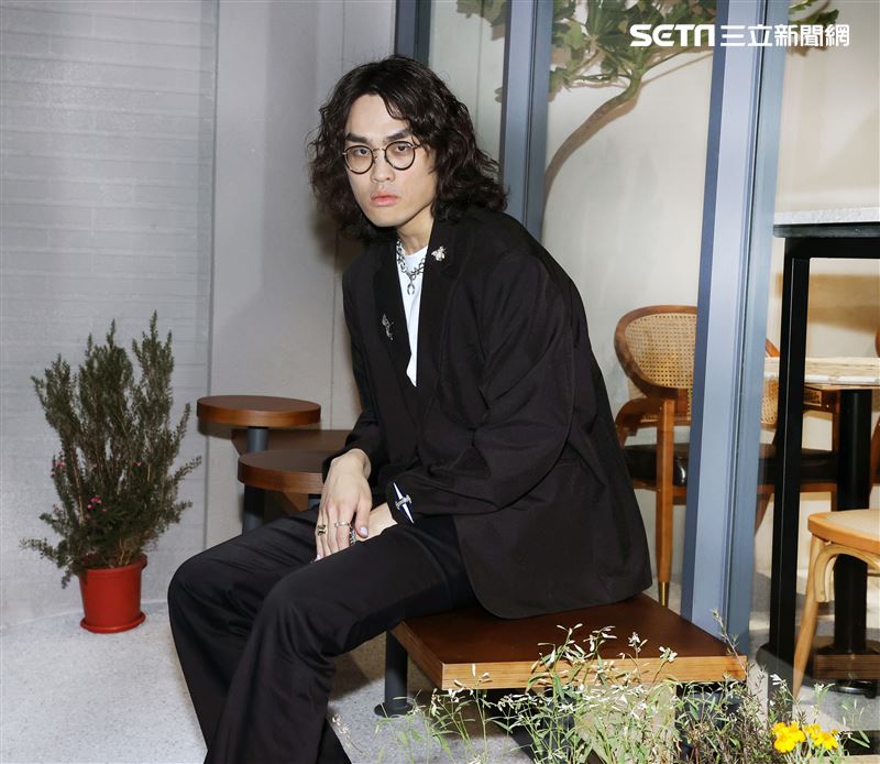 鶴三立新聞網專訪。（記者邱榮吉/攝影）