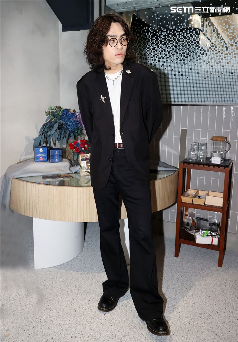 鶴三立新聞網專訪。（記者邱榮吉/攝影）