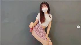  苡露(17直播提供)
