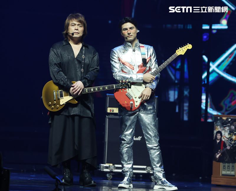 伍佰 ＆ China Blue「成功之路：How to Be a Rock Star」搖滾歌劇。（記者邱榮吉/攝影）