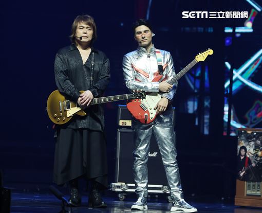 伍佰 ＆ China Blue「成功之路：How to Be a Rock Star」搖滾歌劇。（記者邱榮吉/攝影）
