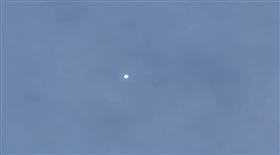 美國上空驚現「中國間諜氣球」！中國外交部認了：該飛艇來自中國