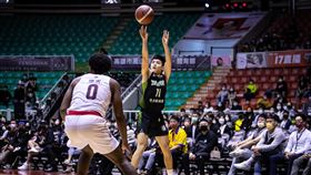 夢想家林俊吉在三分外線出手。（圖／PLG聯盟提供）