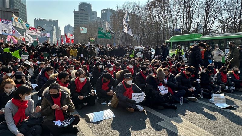 梨泰院意外屆百日　母朗讀給16歲兒信淚崩