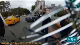 棒球隊,國道3號,土城交流道,砸車,風向（圖／翻攝自「爆料公社」）