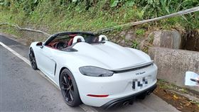 保時捷,假車牌,新北市,新店分局坪林分駐所,北宜公路（圖／翻攝畫面）