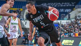 富邦勇士洋將強森。（圖／PLG聯盟提供）