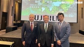 台灣富士軟片資訊董事長勝田明典（左1）。（圖／記者吳康瑋攝）