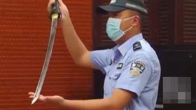 武士刀,成績,兒子,綿陽,中國,四川（圖／翻攝微博）