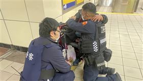 新北市 警察 錢包 身障（圖／翻攝自我是三重人）