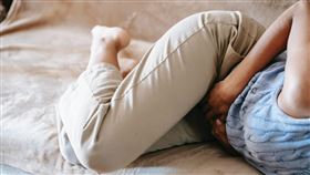 肚子痛，女性，貧血，生理期　（圖／Pexels）