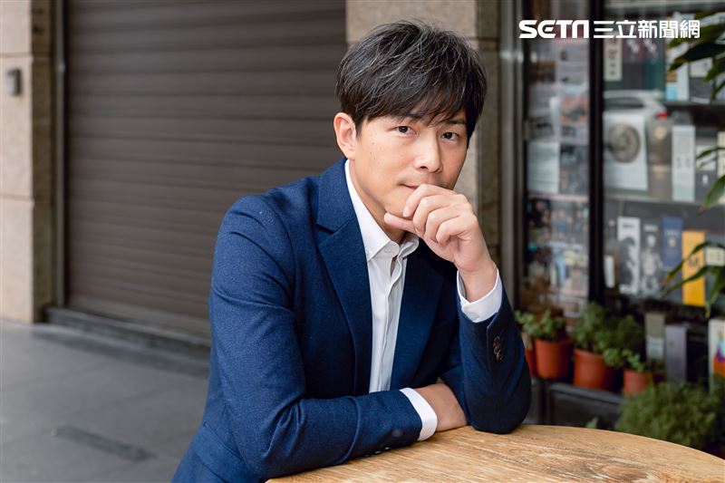 孫協志三立新聞網專訪。 （圖／記者楊澍攝影）