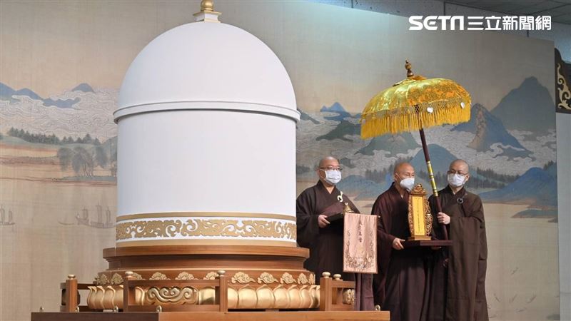 中國取消星雲弔唁團怪台灣　陸委會反擊了