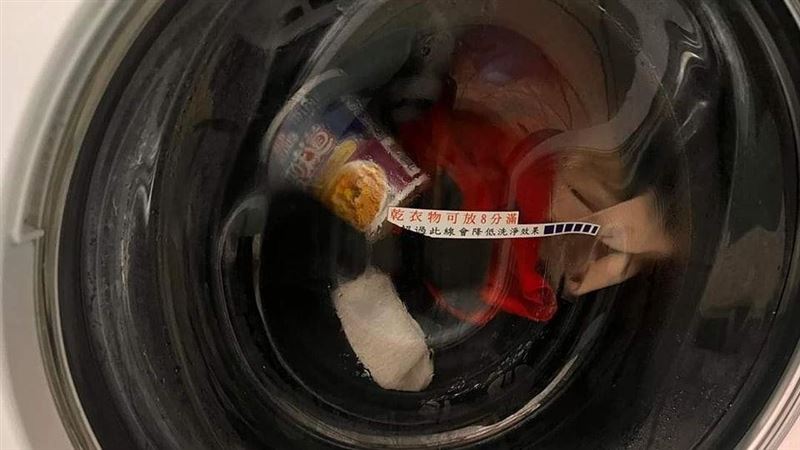 洗衣機裡驚見這碗在滾　網笑：打顆蛋完美
