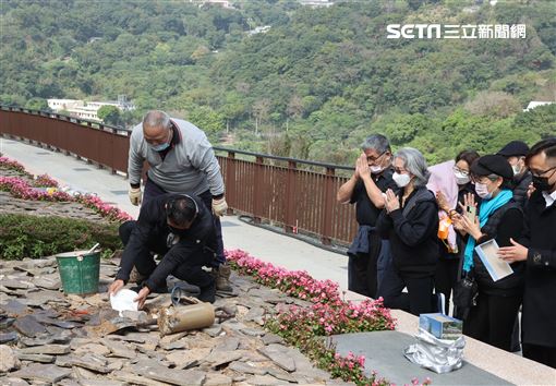 丁強陽明山花葬（陽明山第一公墓臻善園），演員妻李璇和子女都會到。（記者邱榮吉/攝影）
