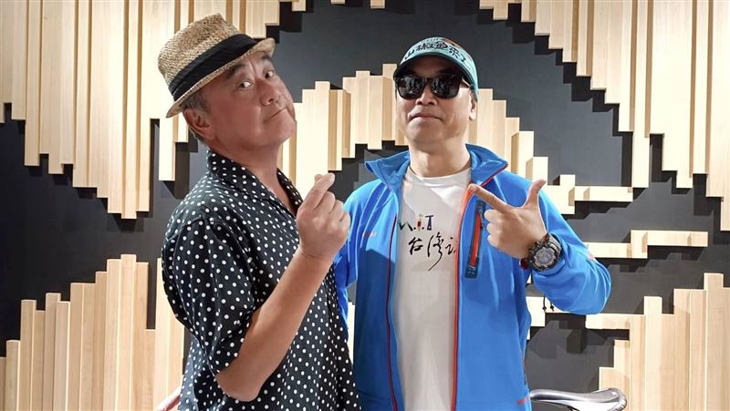 陳昇買一送一挺20年老友　初相識被帶上山