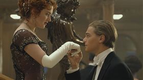 李奧納多和凱特溫斯蕾。（圖／二十世紀影業提供）