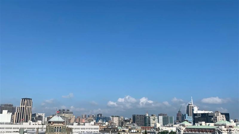 不明氣球曾現台灣　紐時報導鄭明典這照片