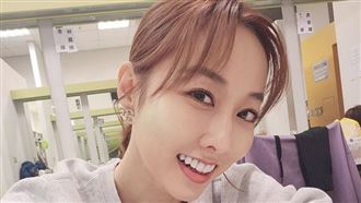 台8爆乳小三回歸　消失半年同框「前夫」