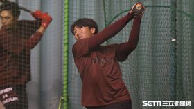 ▲樂天桃猿外野手成晉。（圖／記者劉彥池攝影）