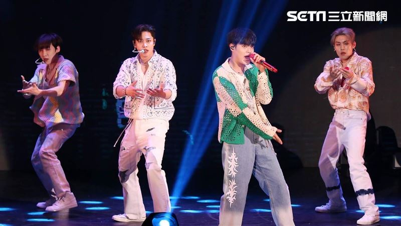 AB6IX台北開唱出事　成員跌倒掛彩傷勢曝