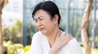 婦肩痛3年像火燒！長骨刺只能開刀？