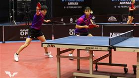 鄭怡靜李昱諄晉級女雙冠軍戰