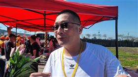 直播主柯孟杰分享白沙屯媽祖的感動。（圖／記者游定剛拍攝）