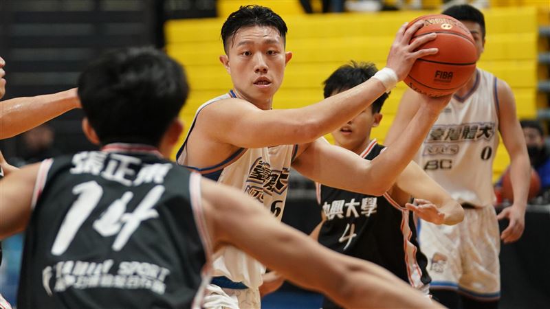 葉星孝大三元助臺體保級　僑光爆冷勝文大
