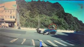 車禍,基隆市,曾怡芳,市議員,南榮公墓（圖／翻攝畫面）