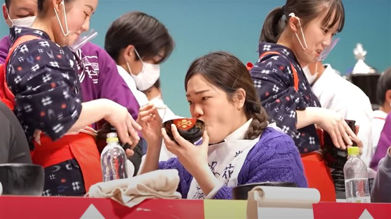 獨／5分鐘吃208碗蕎麥麵　醫揭大胃王職災
