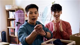 許光漢、林柏宏主演動作喜劇《鬼家人》上映首週末全台票房累積4700萬元。（圖／金盞花大影業提供）