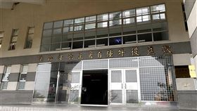 花蓮自強外役監受刑人逾假未歸法務部矯正署自強外役監獄（圖）受刑人魯宗龍逾假未歸脫逃，外役監通報花蓮地檢署，警政署14日發布緊急查緝專刊，花蓮刑大已成立專案，積極追捕中。中央社記者李先鳳攝  112年2月14日