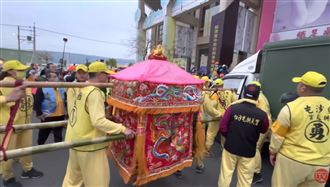 白沙媽撞貨車　車主曝神蹟內幕：來找人了