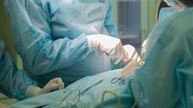 手術（示意圖）