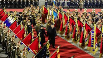 北韓女帝失寵？金正恩緊牽愛女高調走紅毯