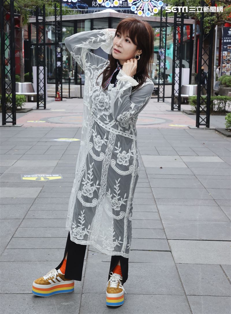 蔡秋鳳三立新聞網專訪。（記者邱榮吉/攝影）