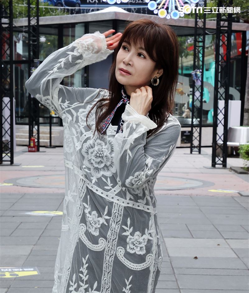 蔡秋鳳三立新聞網專訪。（記者邱榮吉/攝影）