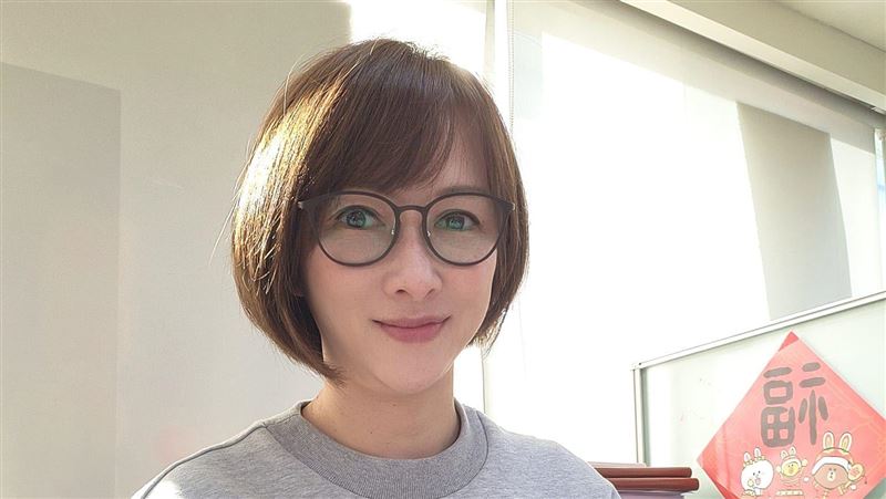 美女主播交暴力劈腿男　電腦中驚見她崩潰
