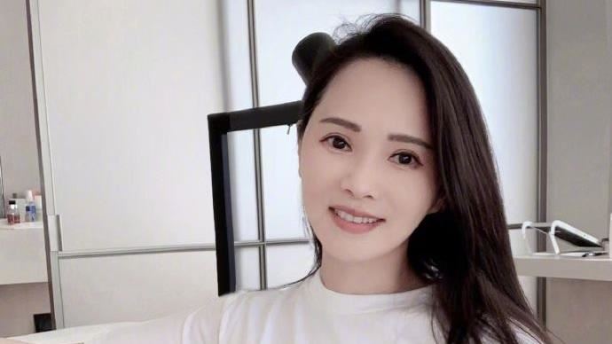 伊能靜和女兒籌備了一個月，特別為秦昊準備驚喜慶生派對。（圖／翻攝自伊能靜微博）