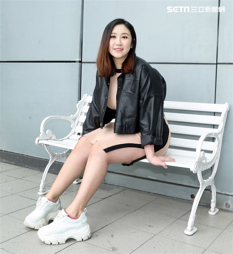 蔡小潔產後復出三立新聞網專訪。（記者邱榮吉/攝影）