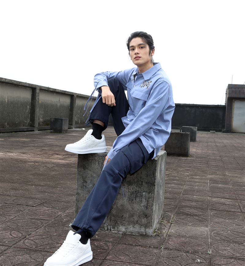 張碩航三立新聞網專訪。（記者邱榮吉/攝影）