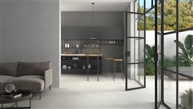 台灣陶瓷公會理事長林榮德。（圖／陶瓷公會提供）