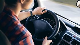 開車,停車,方向盤,車子（圖／翻攝自PIXABAY）